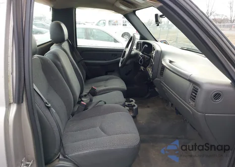 2006 Chevrolet Silverado 1500 Work Truck z USA, uszkodzony, nr VIN 1GCEC14V86E134856